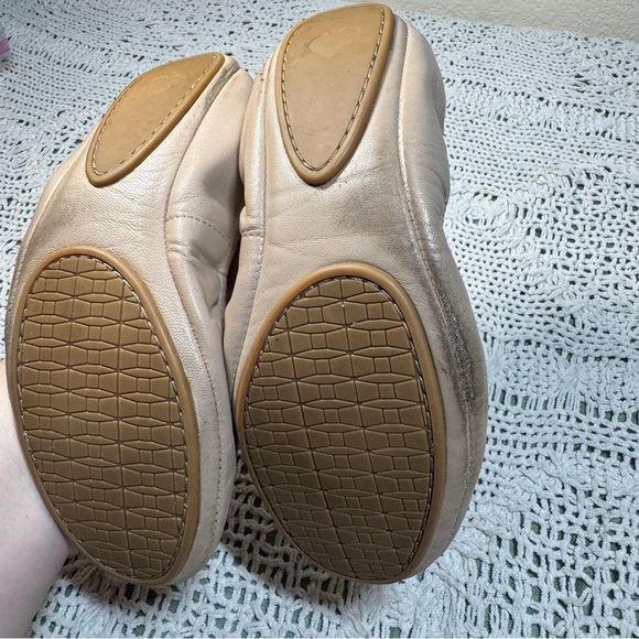 Kate Spade Nude Globe Ballet Flats Size 8 - Picture 6 of 7